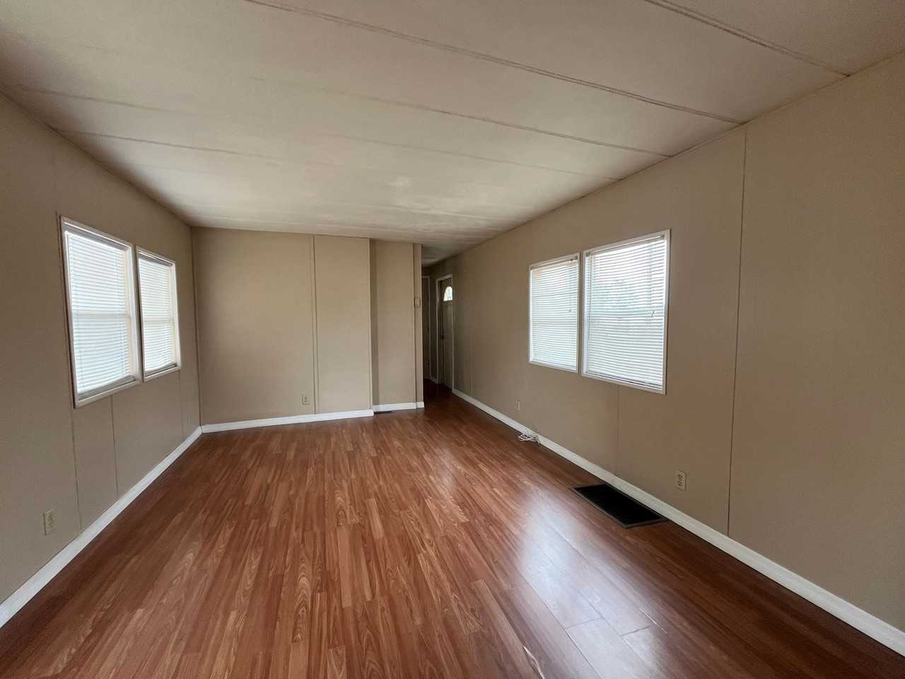 12632 Orange Lake Dr - Photo 5 of 9