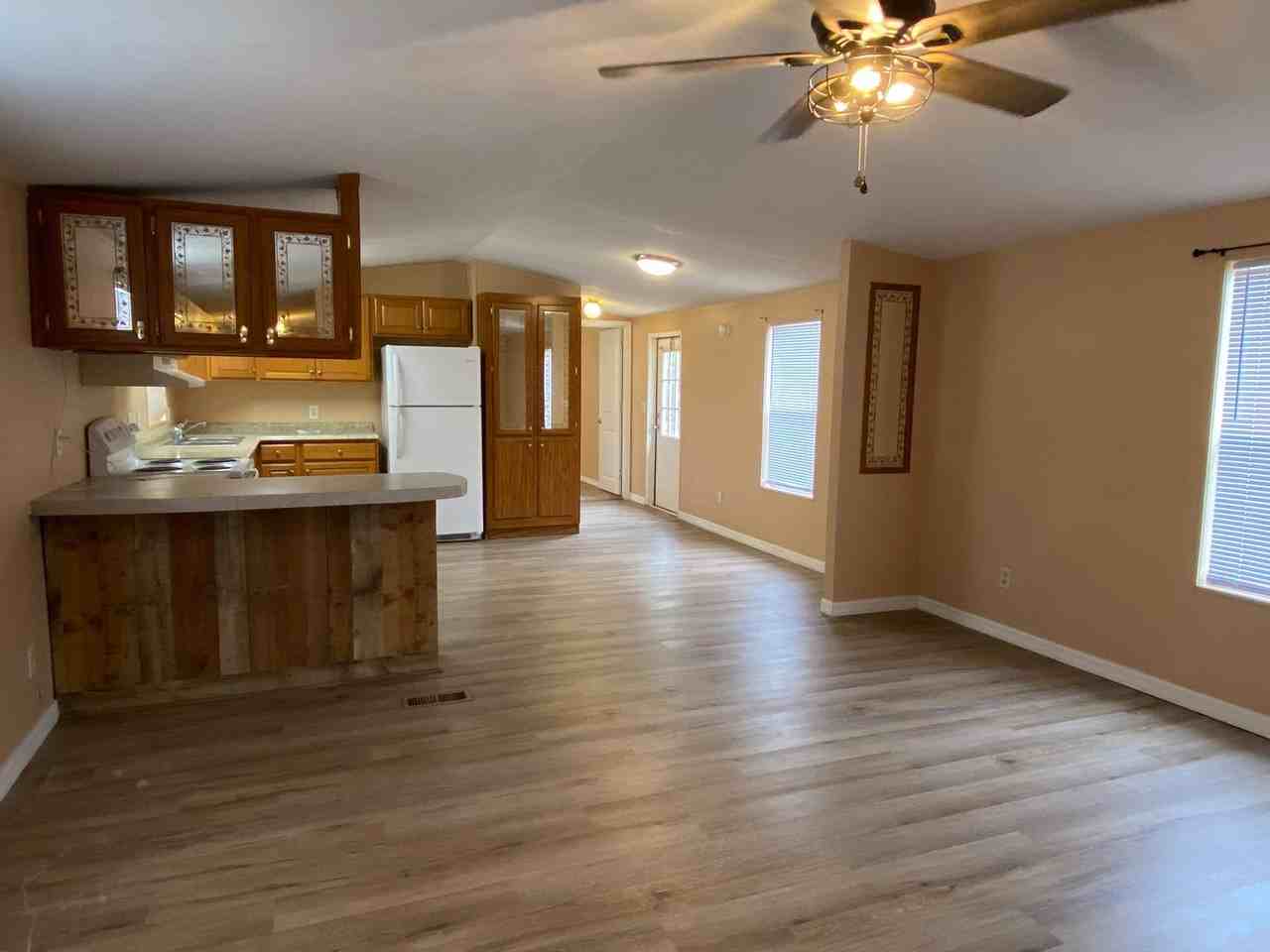 17909 16th St - Photo 3 of 15