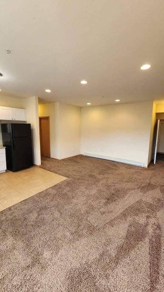 Sunland Apartments Building 800 - Photo 3 of 4