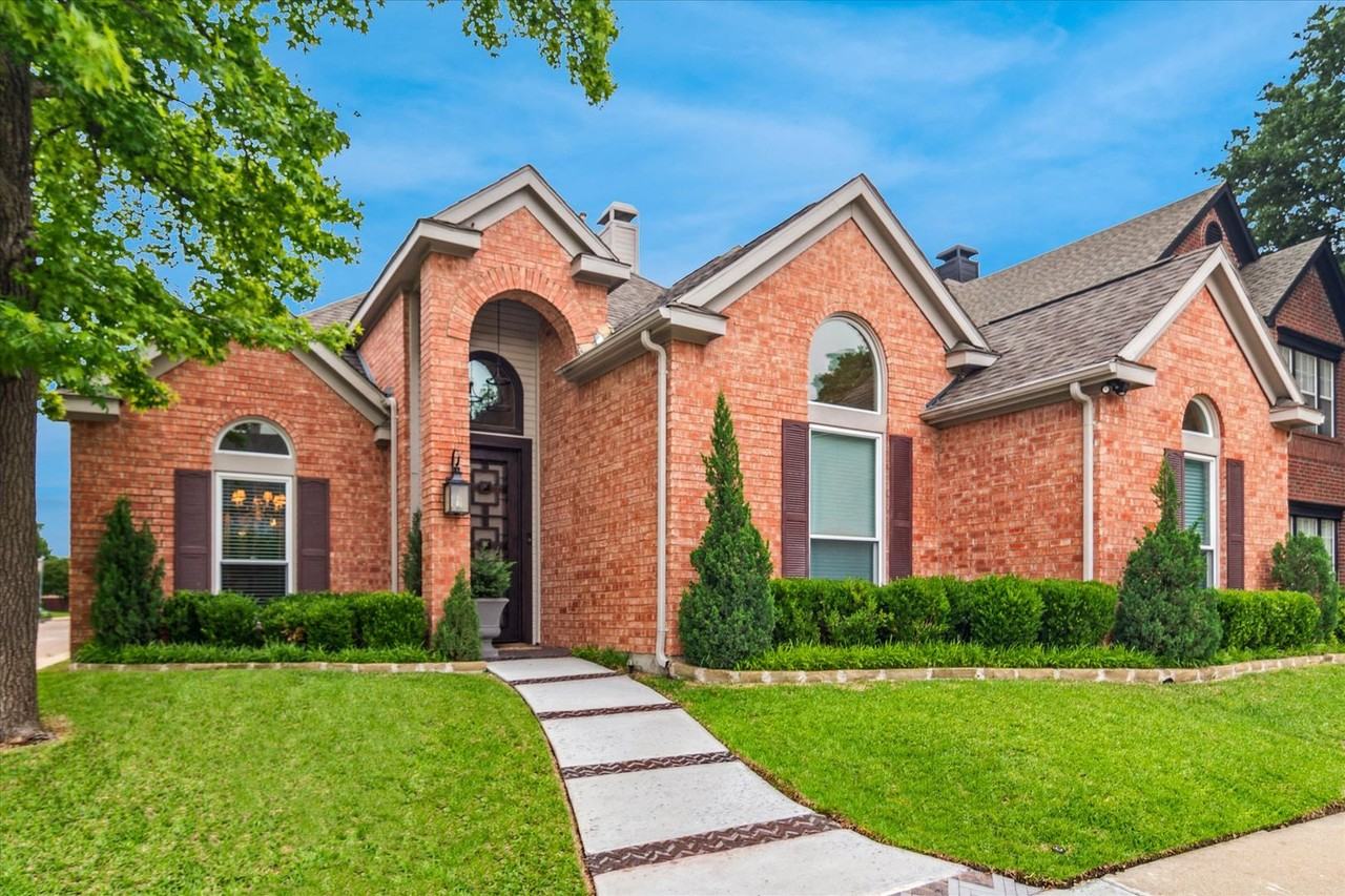 18503 Kelly Cave Trl - Photo 2 of 26