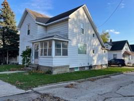 featured image of 1008 Butterworth St Sw