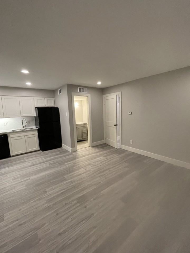 Morningside Avenue - Photo 3 of 26