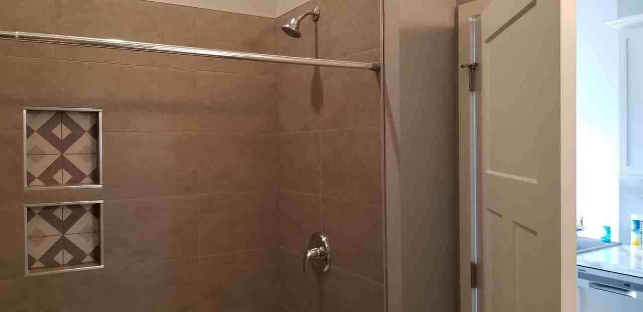 Birra LLC Apartments - Photo 5 of 7
