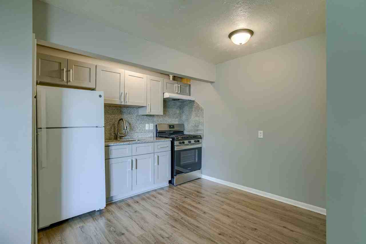 4505 LAFAYETTE AVENUE - Photo 5 of 15
