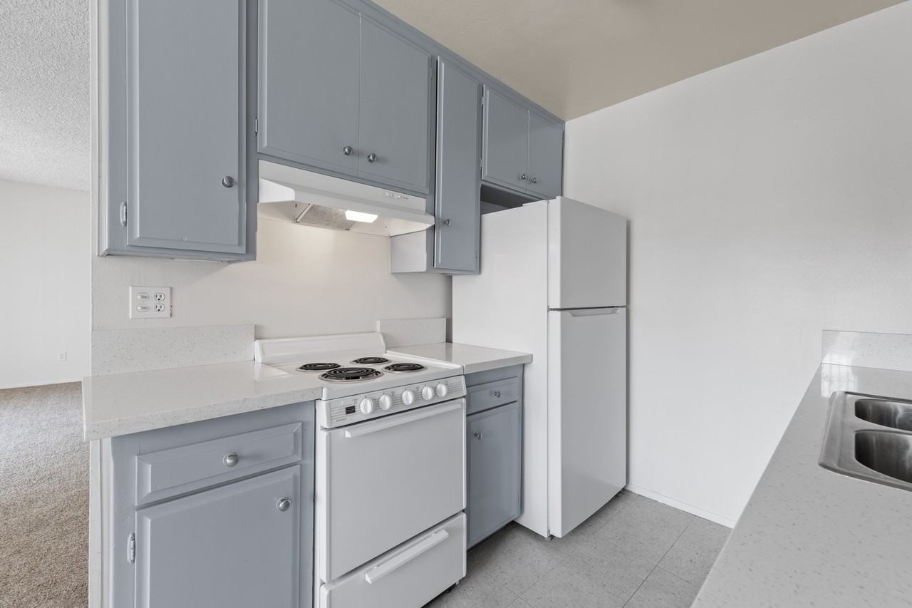 369 K St #75 - Photo 2 of 17