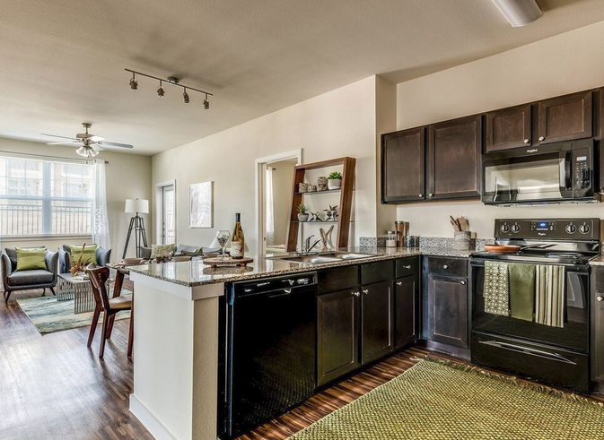 1406 Columbus Street #802 - Photo 3 of 8