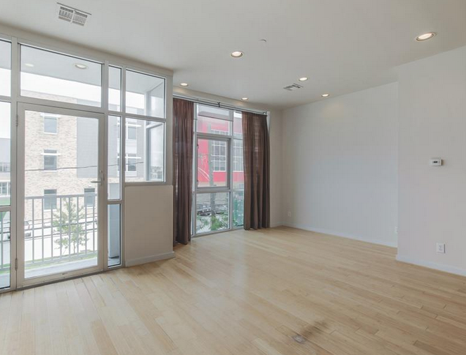 1406 Columbus Street #802 - Photo 5 of 8