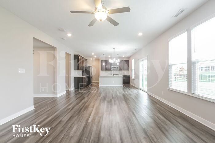 4264 Lauder Rd - Photo 2 of 6