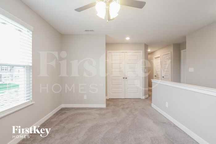 4264 Lauder Rd - Photo 3 of 6