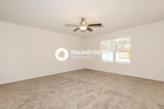 21115 Titian Dr - Photo 3 of 16