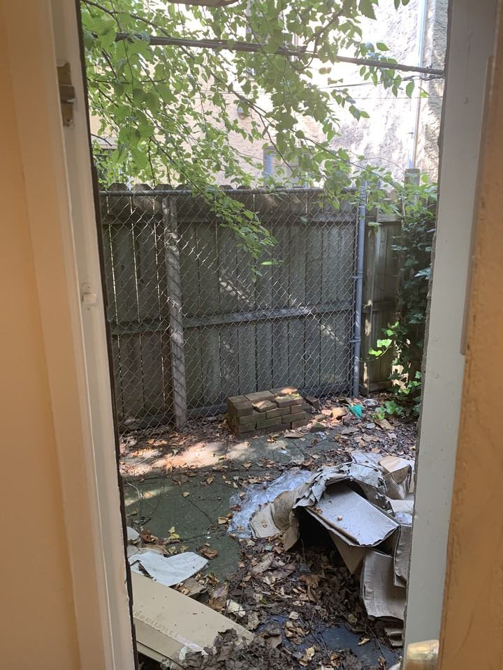 1735 Bainbridge St #2