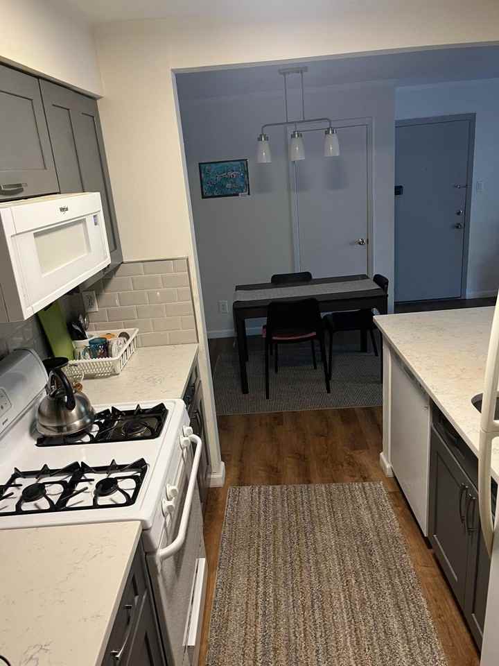 205 Woodhollow Dr #205 - Photo 3 of 16