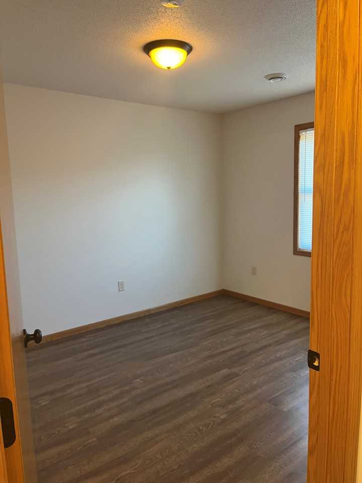 1222 Balsam Ave #5 - Photo 2 of 7