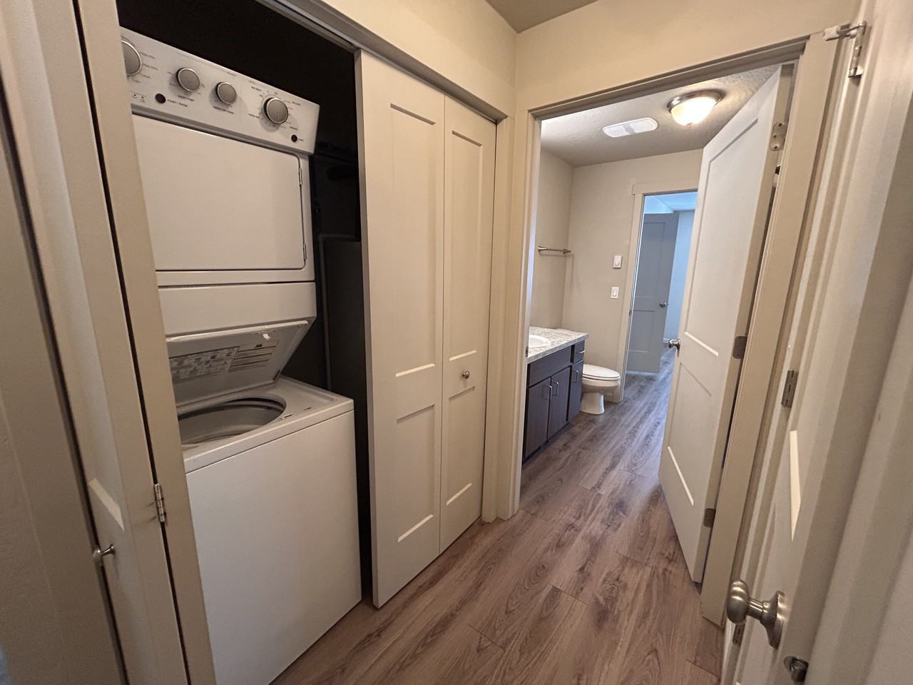 608 E 2nd Ave #202 - Photo 5 of 15