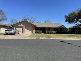 2800 Thrushwood Dr #B - Photo 1 of 1