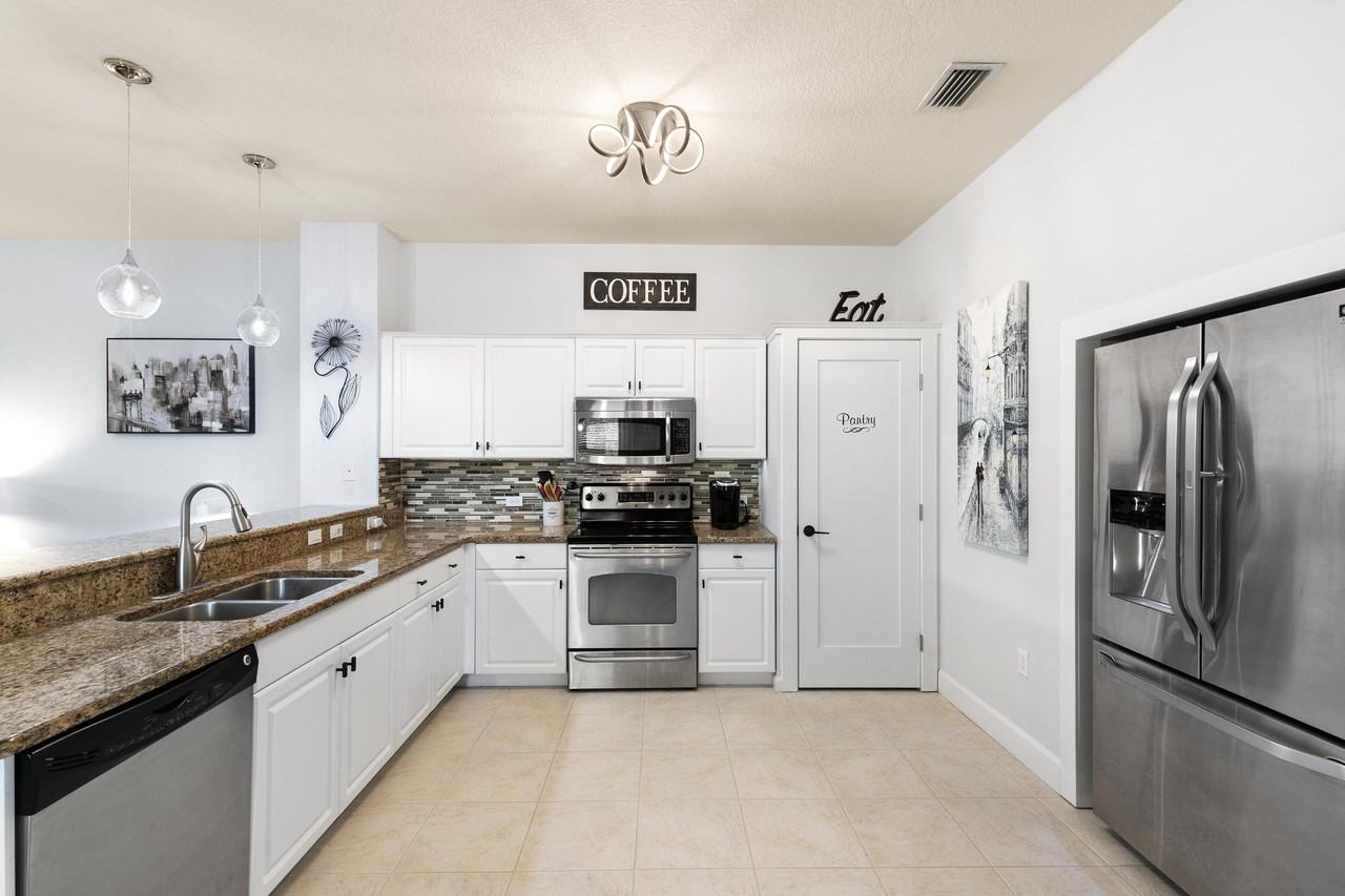 10021 Heather Ln #803 - Photo 5 of 23