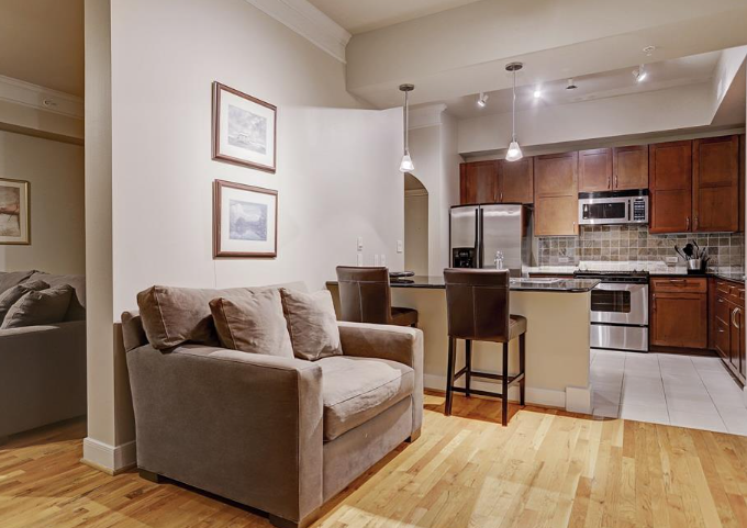 3333 Allen Parkway #1657 - Photo 4 of 8