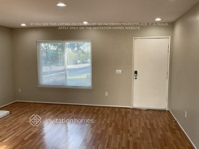 2313 S Pleasant Ave - Photo 3 of 21