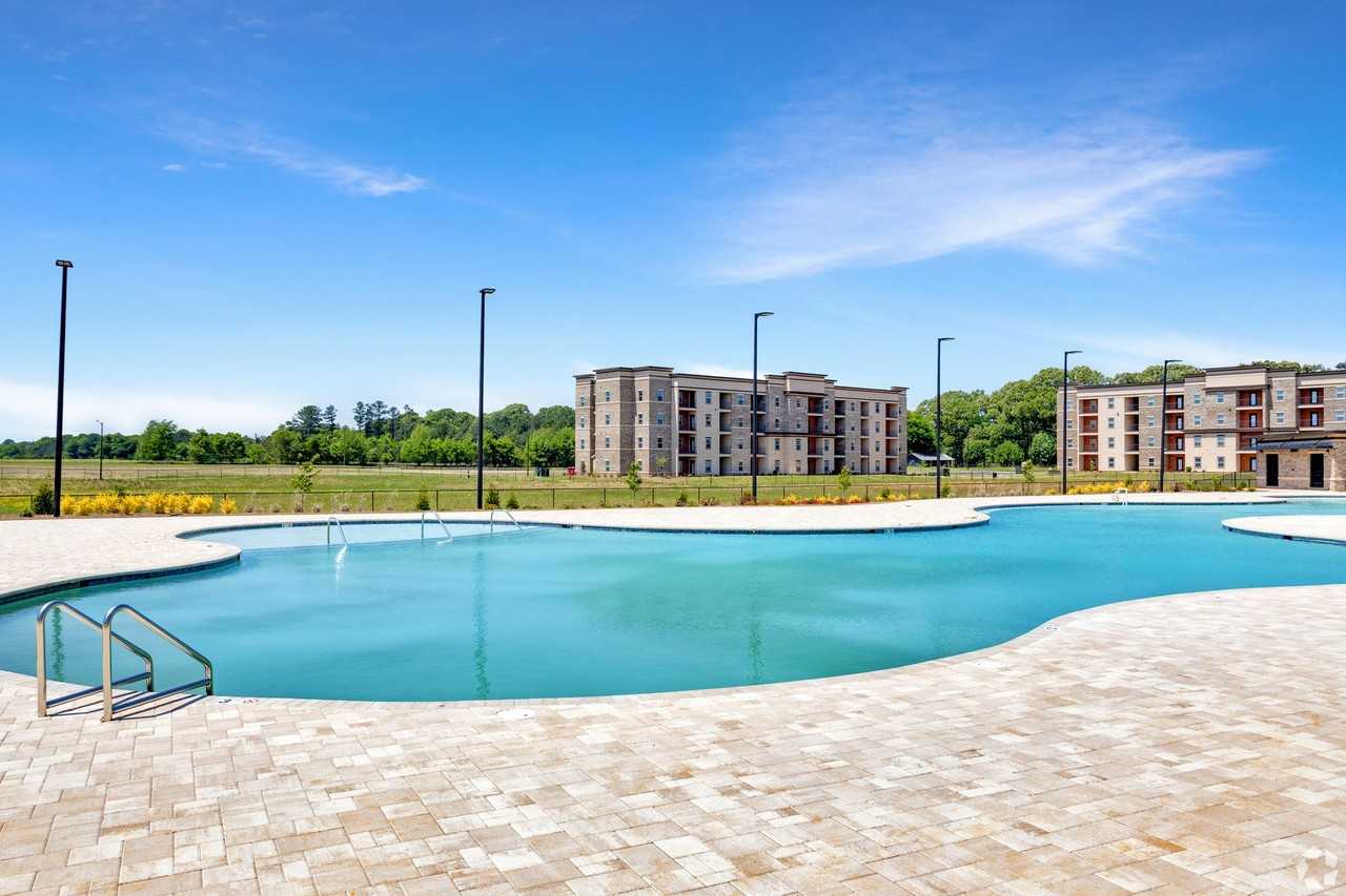 Joy Park Luxury Apartments - Photo 7 of 50