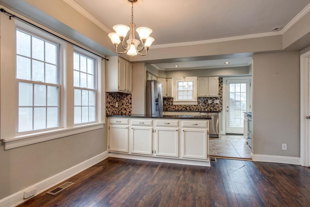 344 Marshall St - Photo 2 of 20