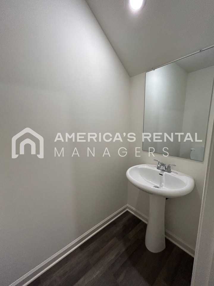 110 Stevens Cove Drive - Photo 4 of 33