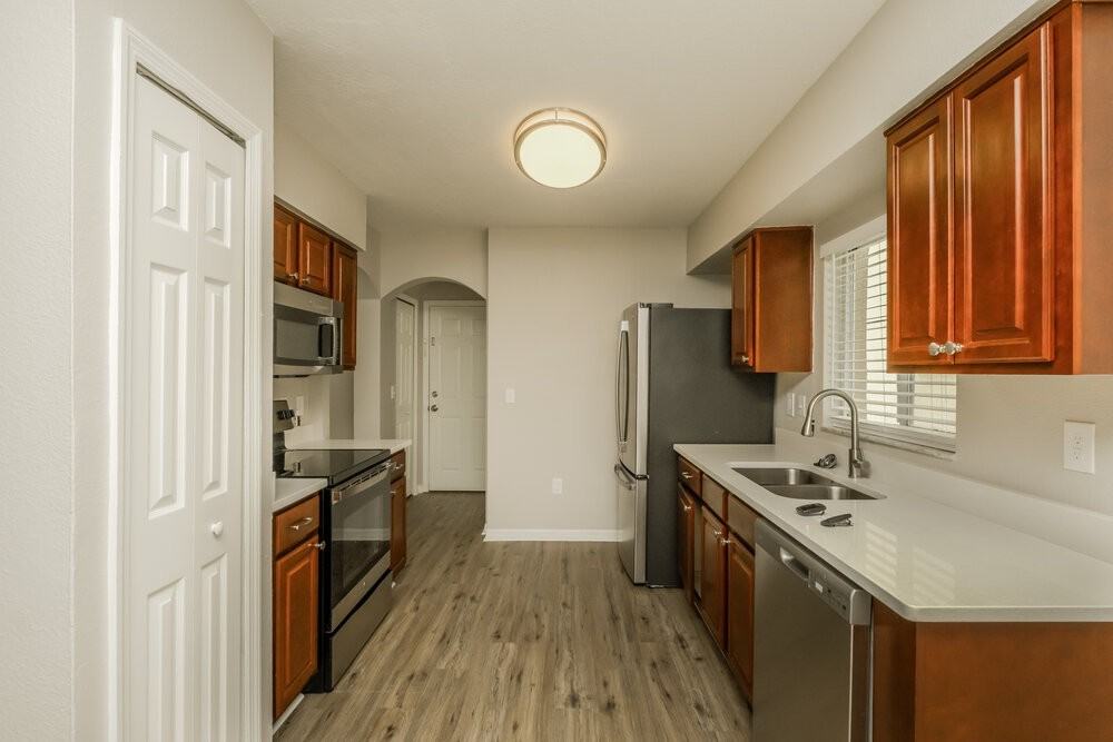 13114 Fennway Ridge Dr - Photo 7 of 17