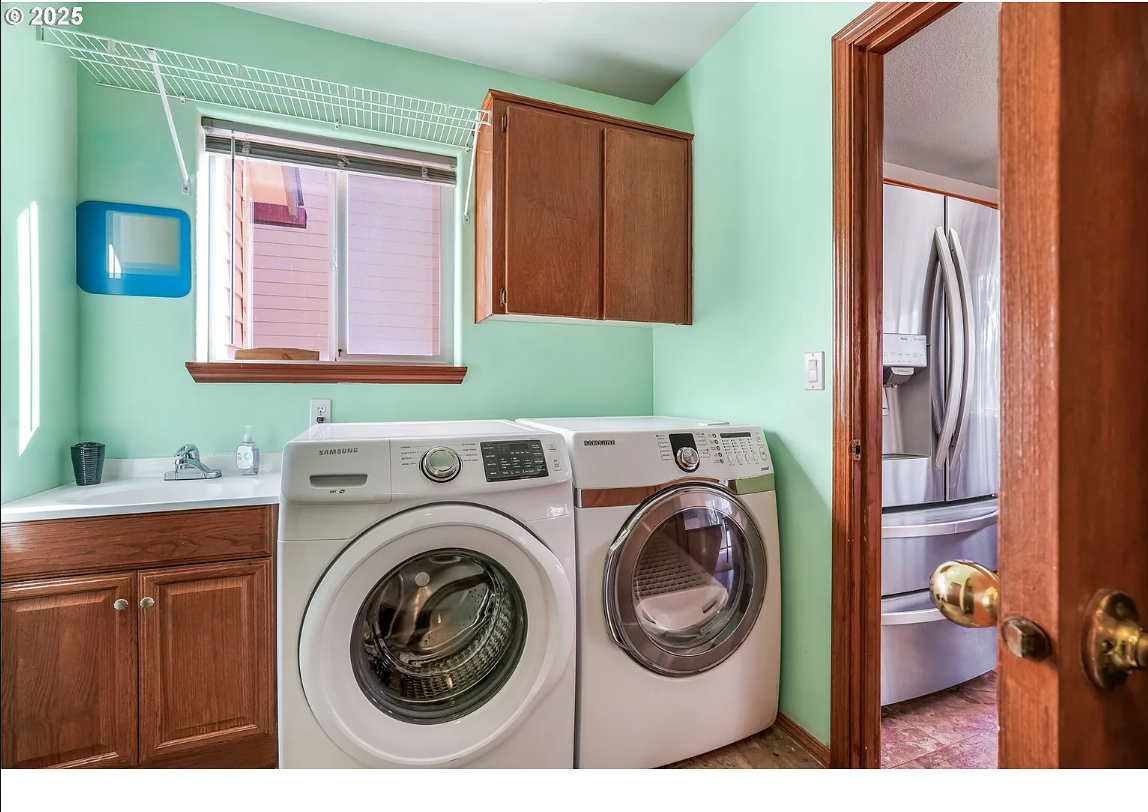 16706 Northwest Argyle Way - Photo 7 of 25