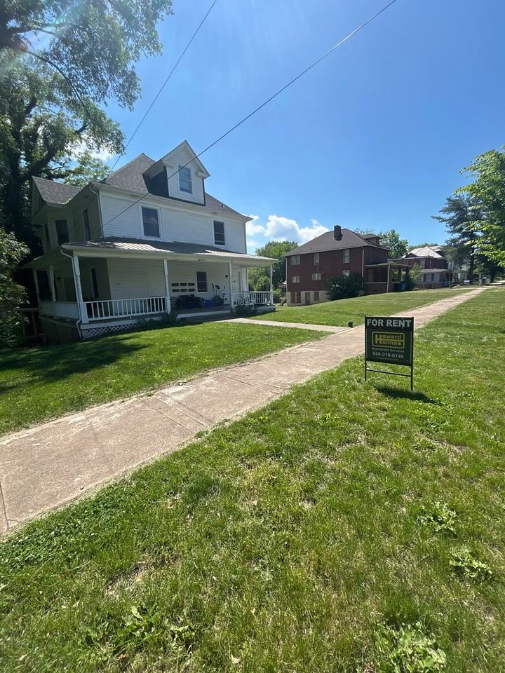 Patterson,SW,1422 - Photo 5 of 11