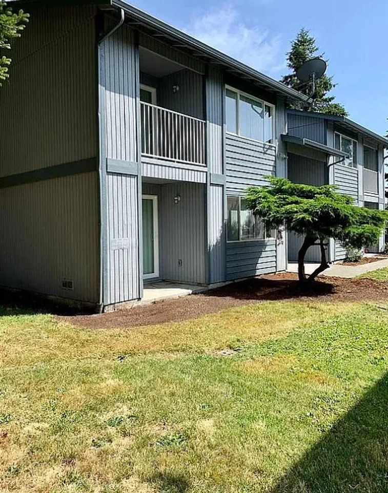 Chastain Apartments - Photo 4 of 38