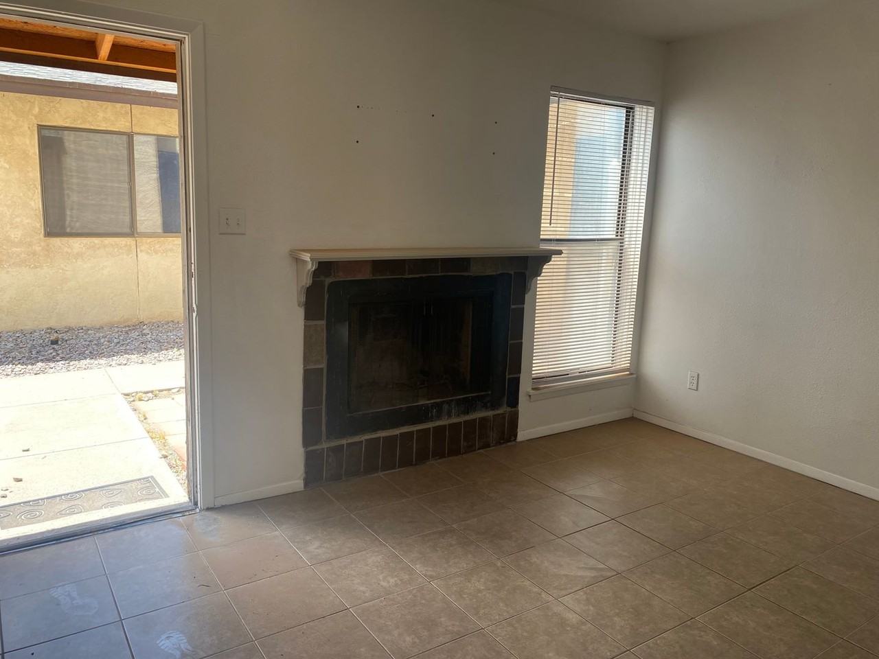 3155 Posada Ct #C - Photo 3 of 13