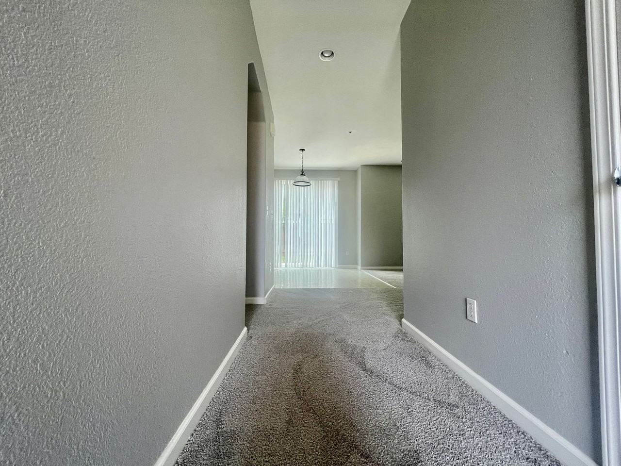 238 Laird Pl - Photo 2 of 11