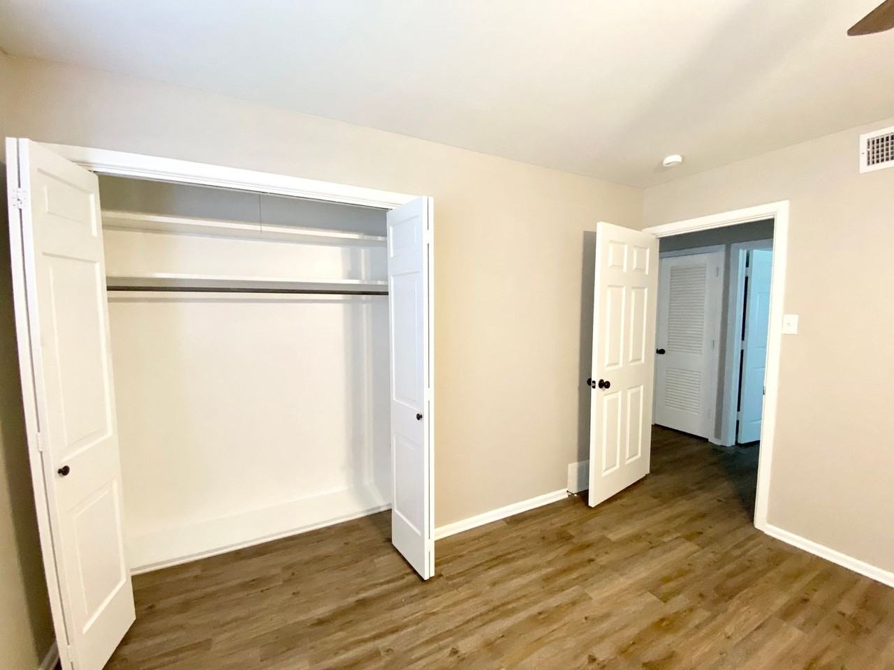 2802 A And M Ave - Photo 5 of 13
