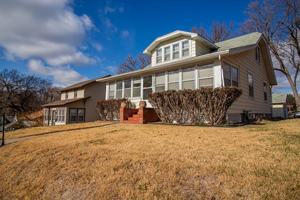 featured image of 5404 Pacific St