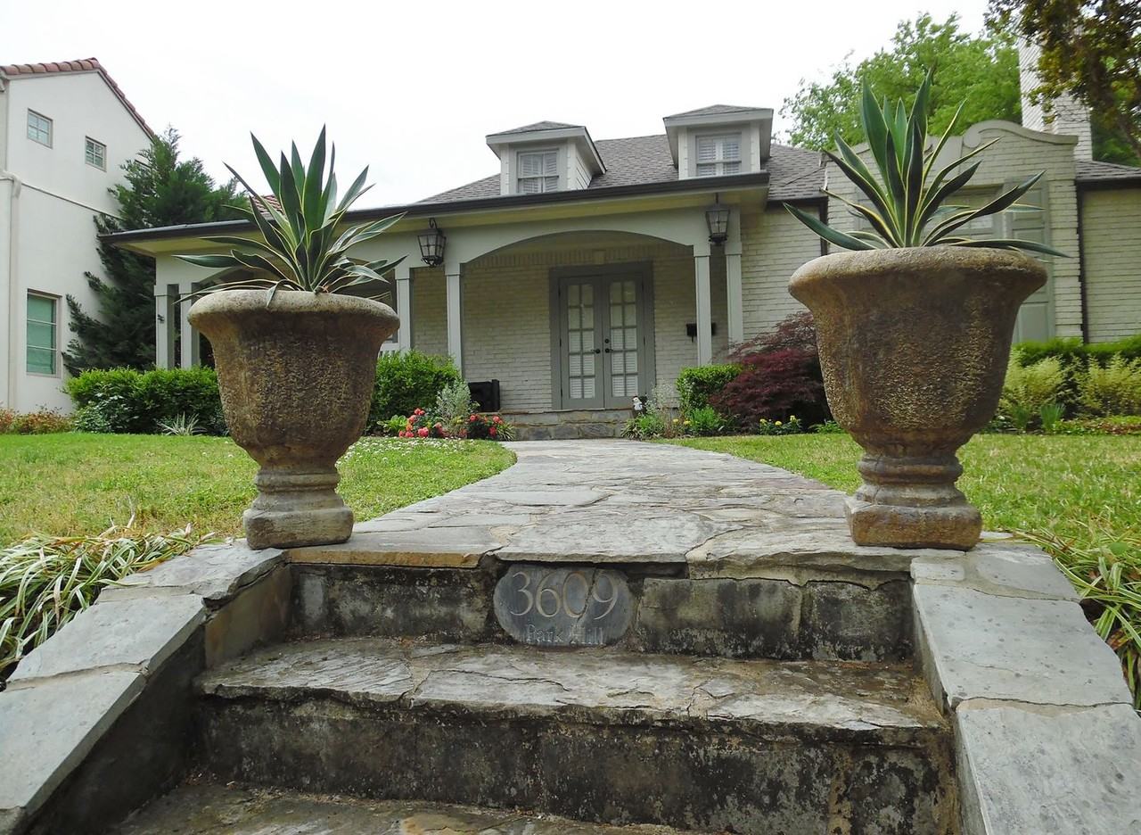 3609 Park Hill Dr - Photo 2 of 47