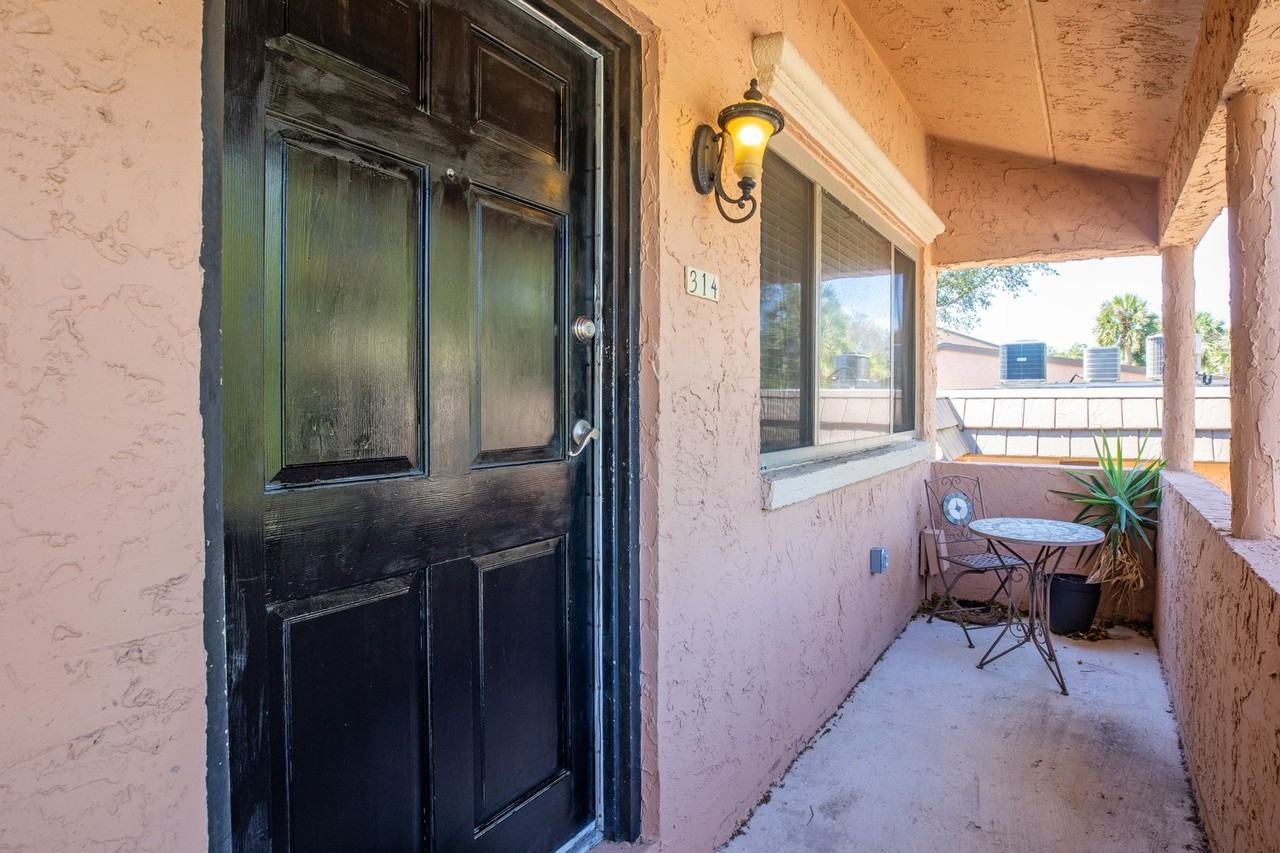 5375 Ortega Farms Blvd - Photo 4 of 31