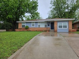 featured image of 502 Fleetwood Dr