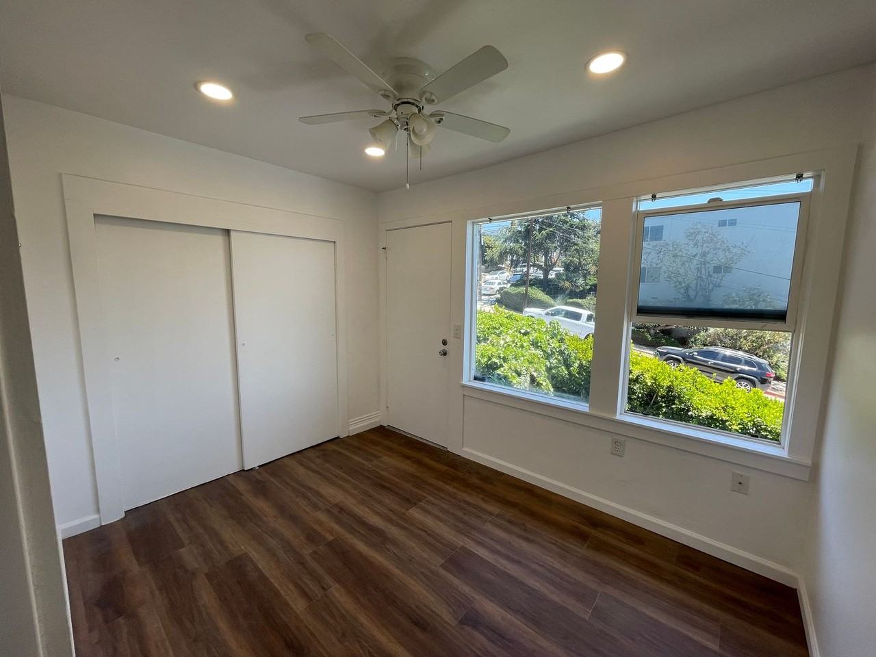 1408 Sassafras St - Photo 7 of 10