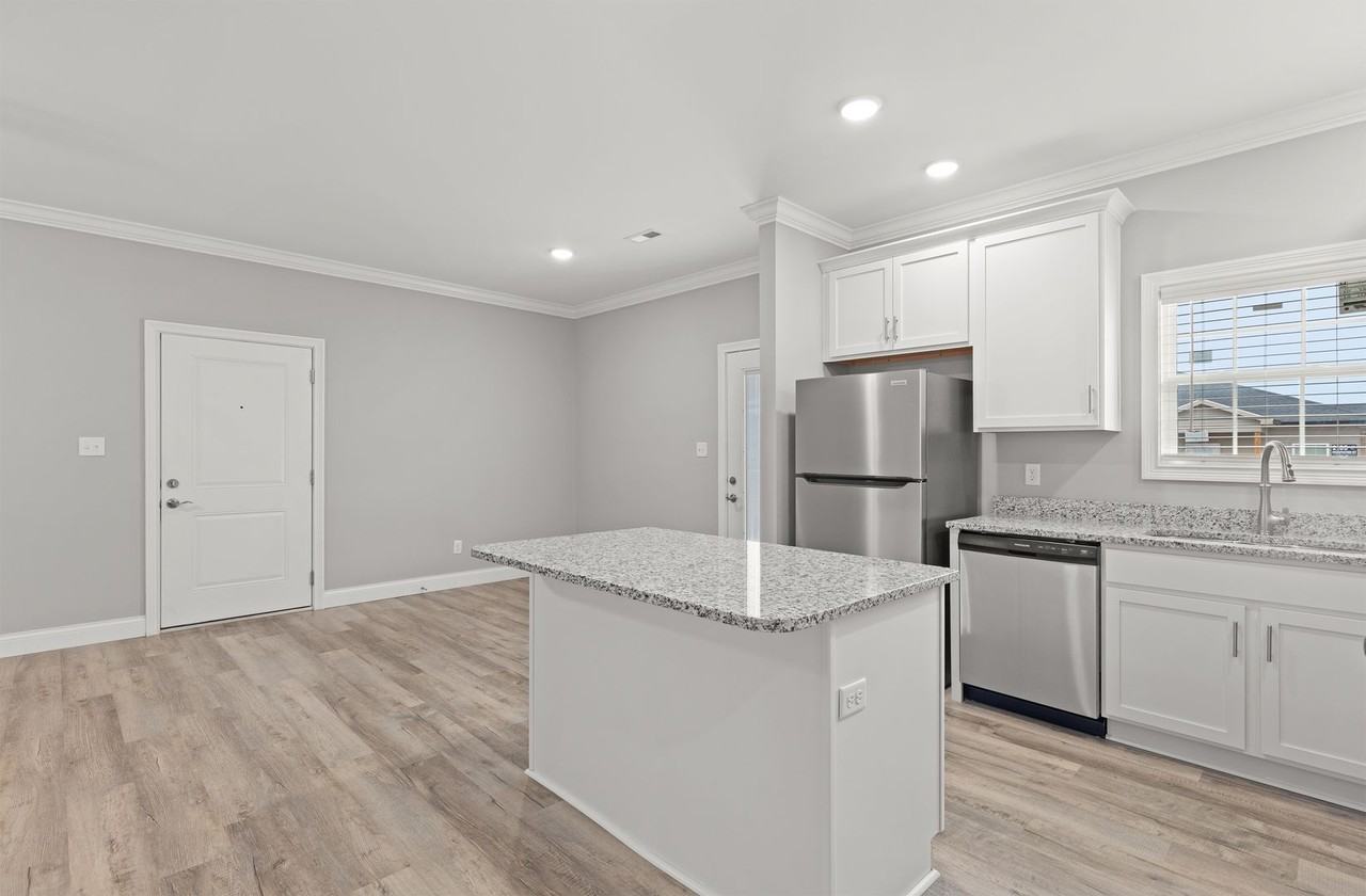Keystone Commons/ 2162 - Photo 2 of 14