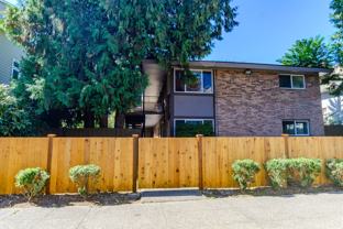 2211 Franklin Ave E - Photo 1 of 1
