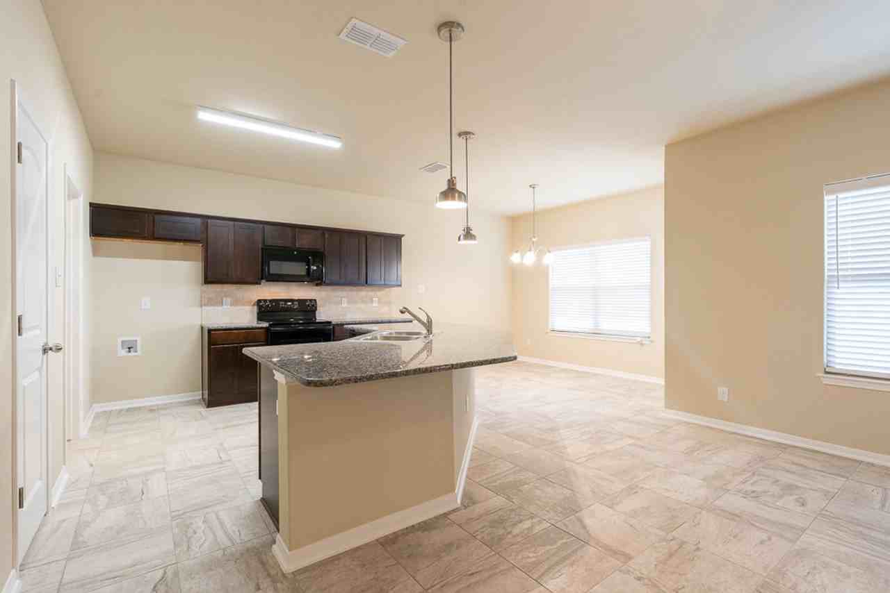 7511 7511 Park Meadow Dr. - Photo 2 of 16