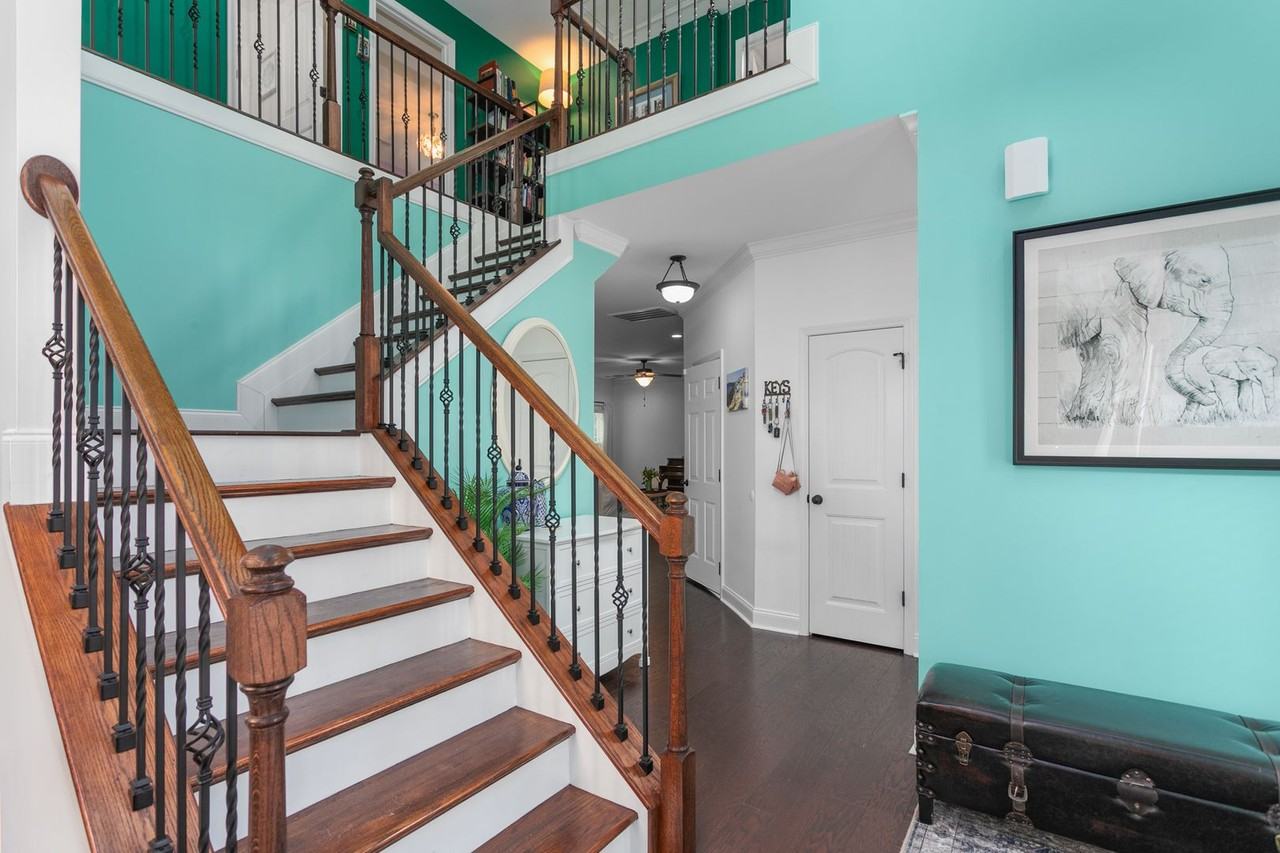 1103 Magenta Way - Photo 3 of 20