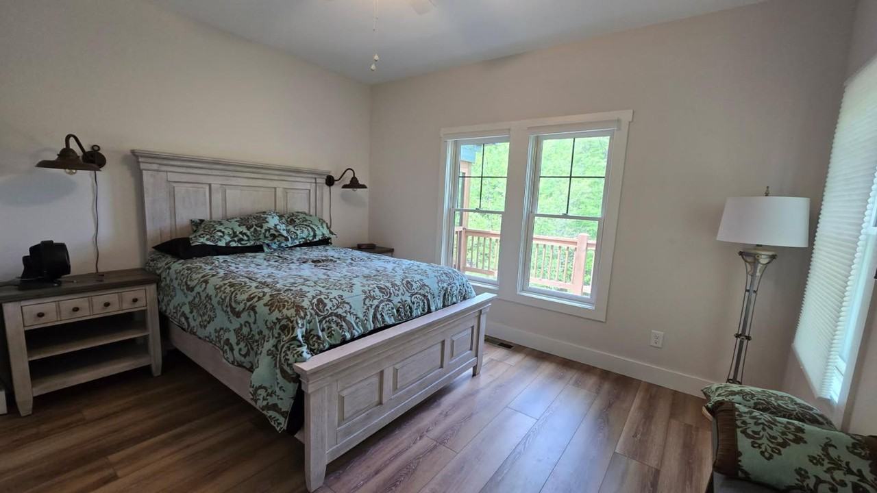 679 River Club Dr - Photo 3 of 13