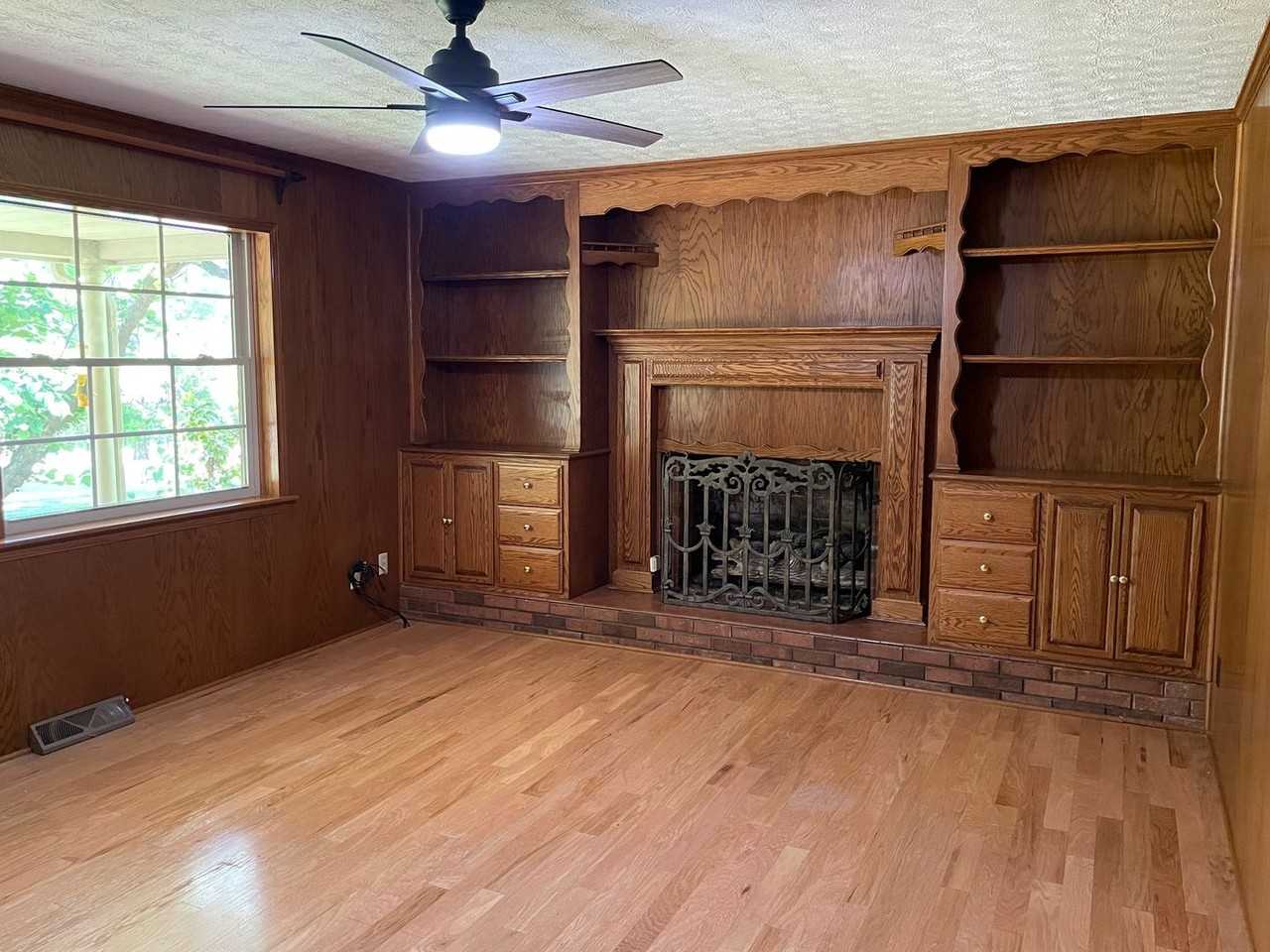 603 Cagle Rd - Photo 3 of 30