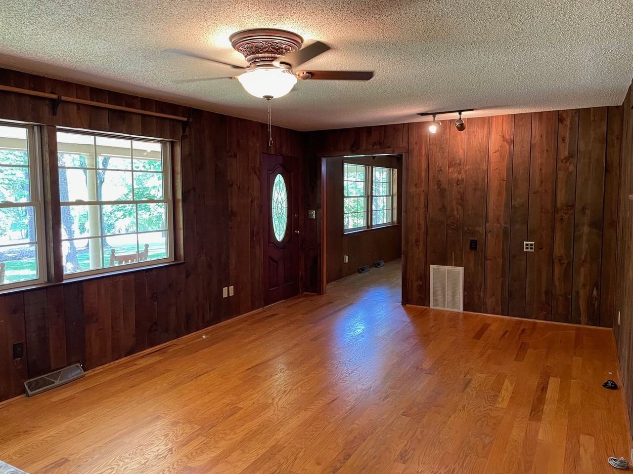 603 Cagle Rd - Photo 5 of 30