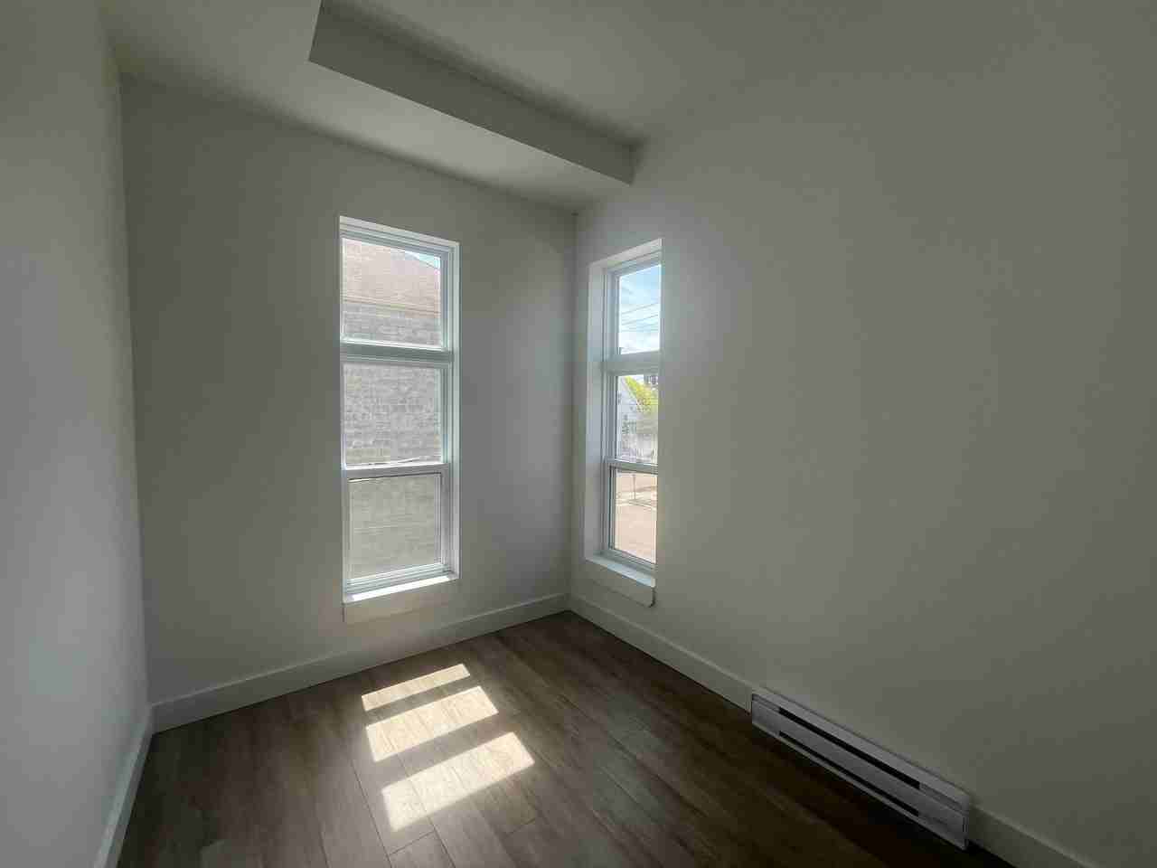 87 Weldon St #201 - Photo 4 of 8