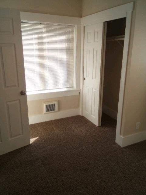 1831 Summit Dr - Photo 3 of 8