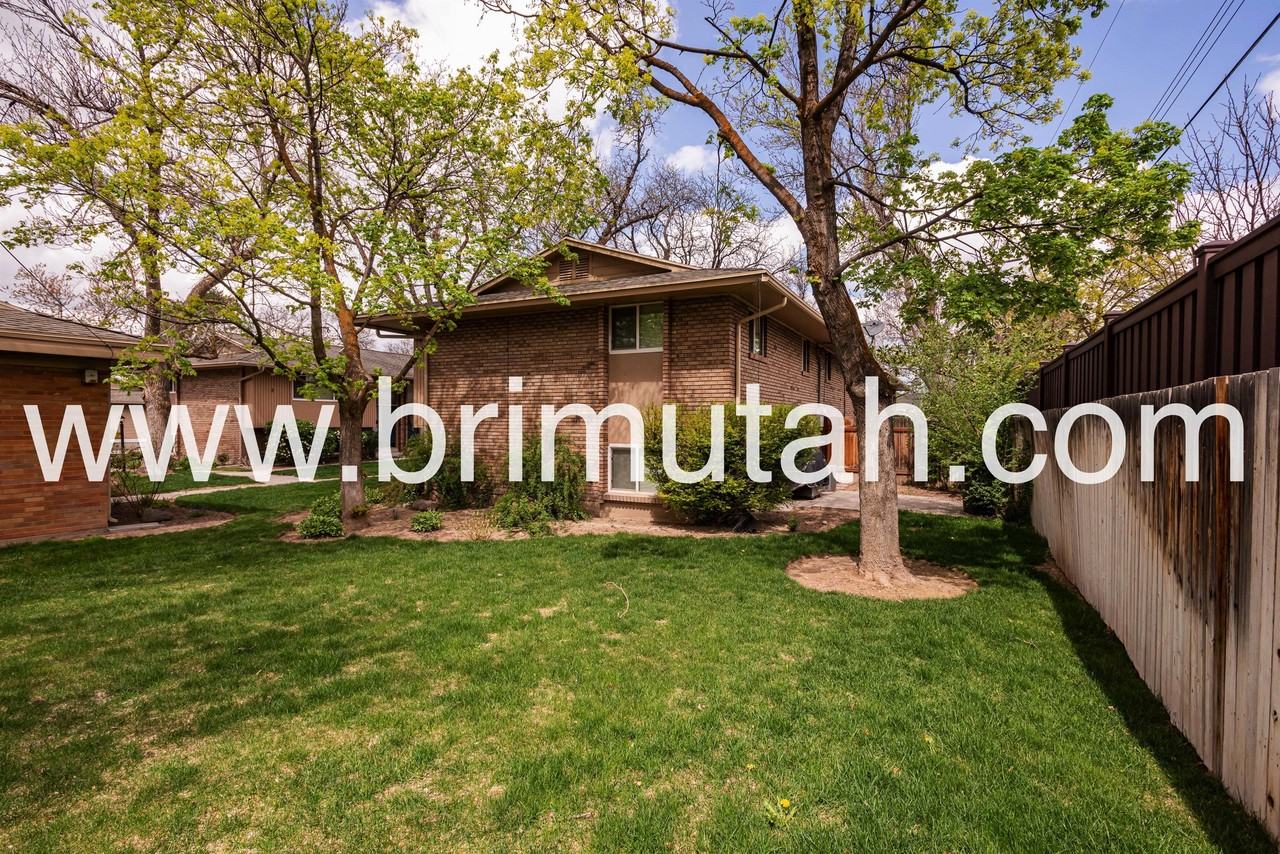 1968 E Lincoln Ln #4B - Photo 7 of 22