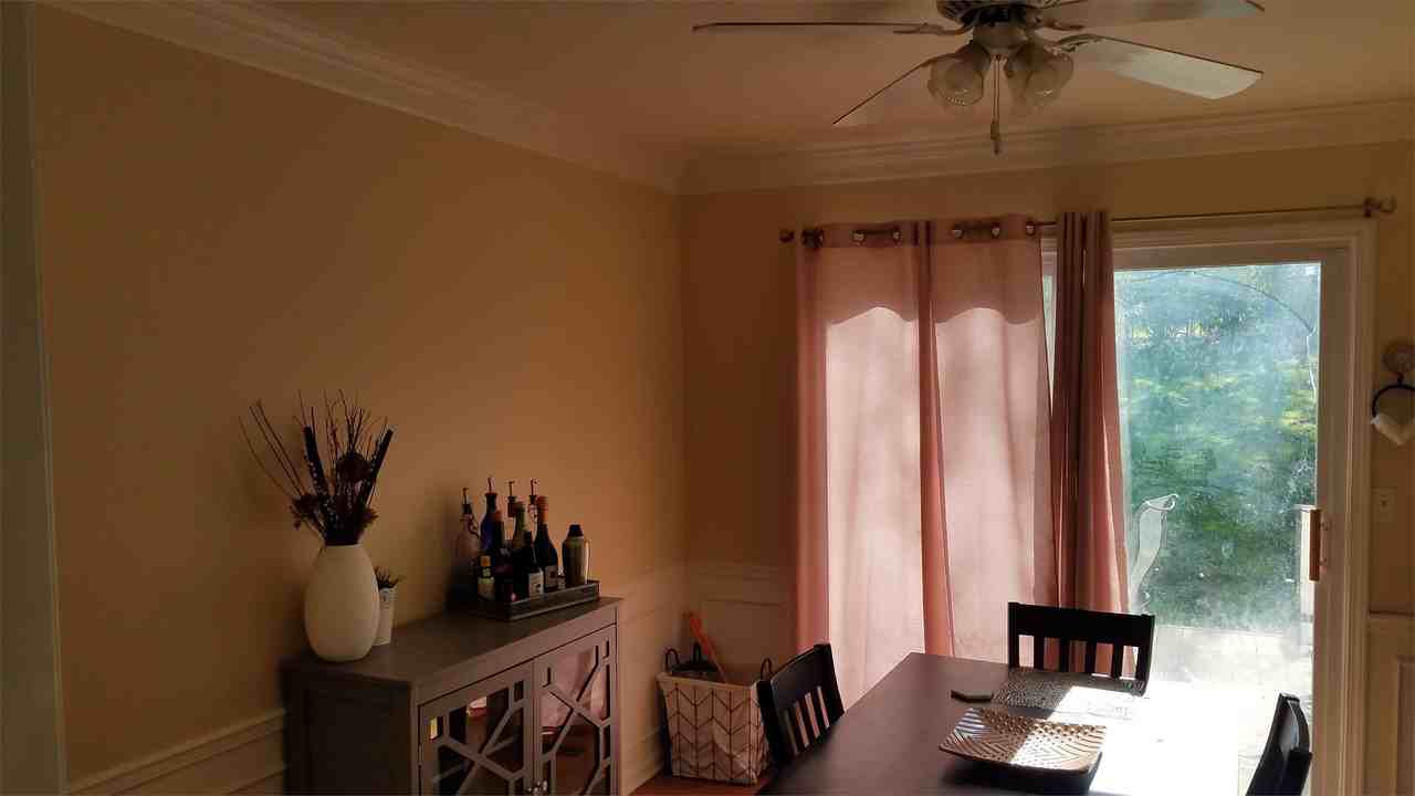 9143 Switzer St - Photo 7 of 13