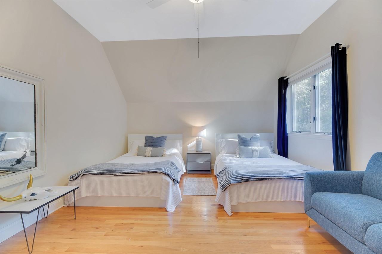 24 Forest Xing - Photo 3 of 14