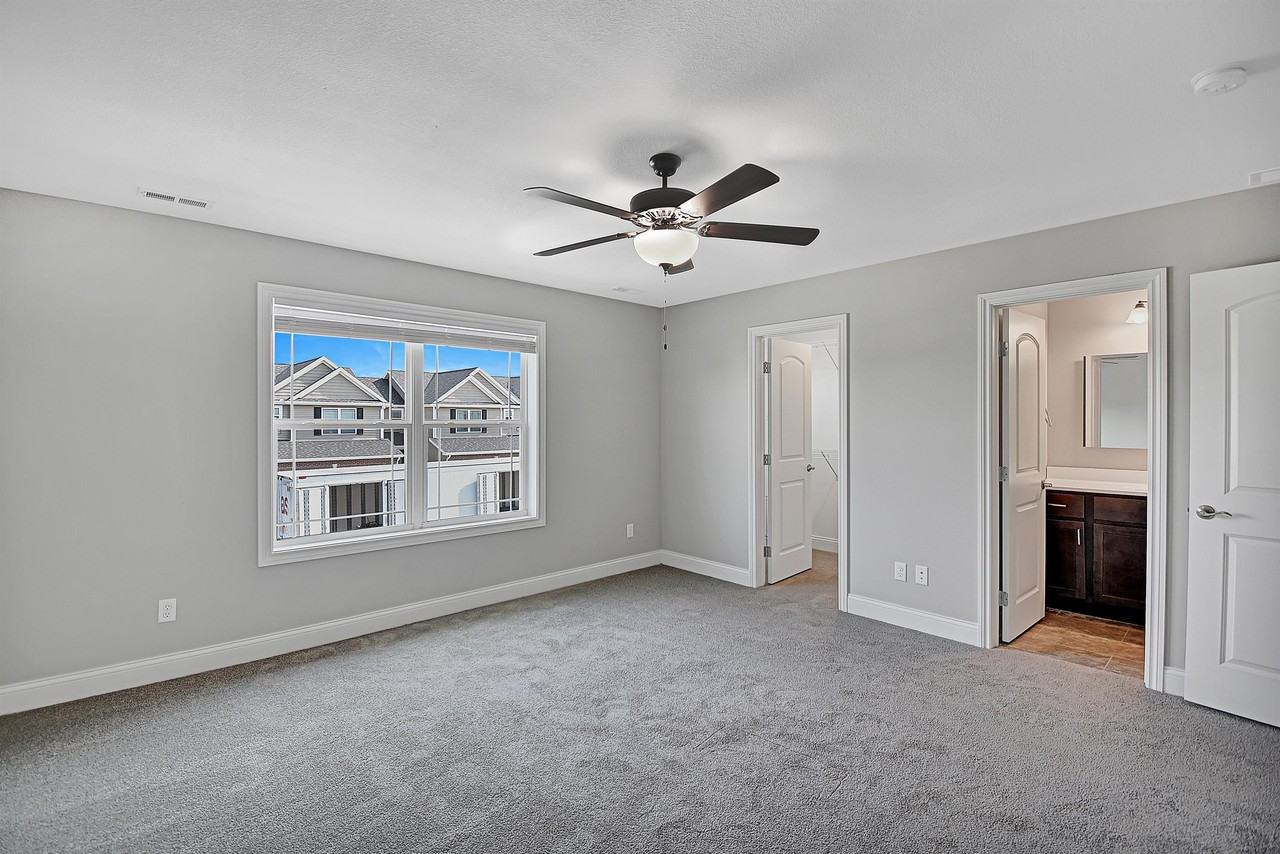 1212 Heather Dr #1212C - Photo 3 of 26
